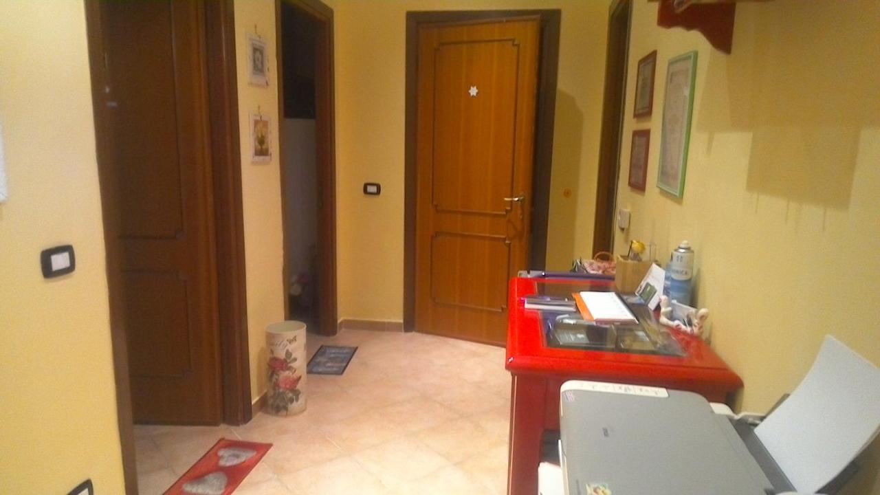 La Bella Ninfa Bed & Breakfast แซร์โมเนตา ภายนอก รูปภาพ