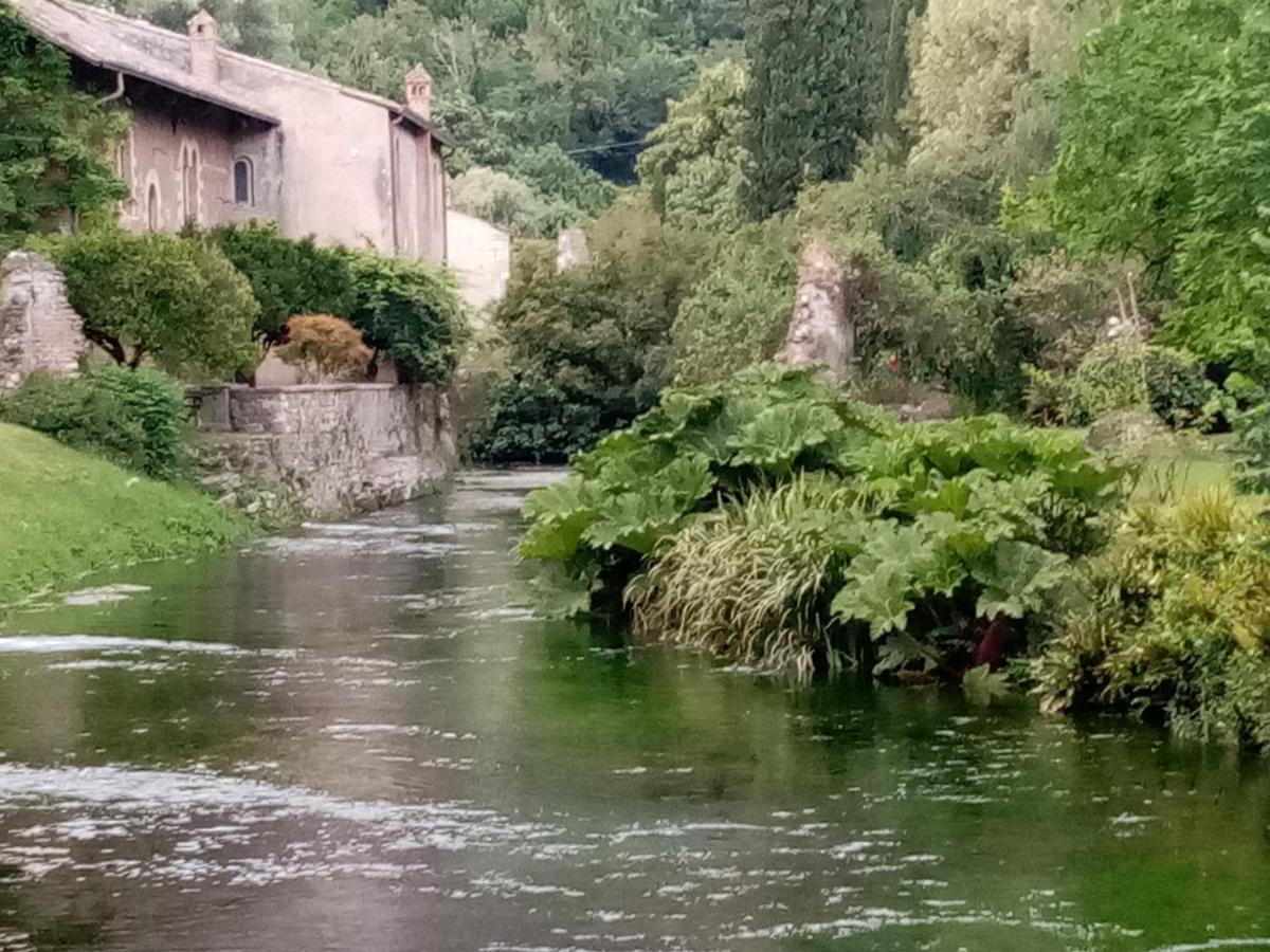 La Bella Ninfa Bed & Breakfast แซร์โมเนตา ภายนอก รูปภาพ